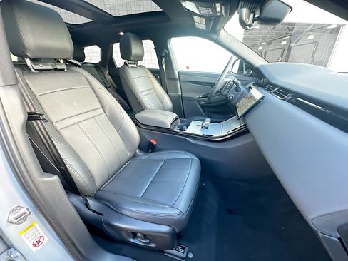 Used 2025 Land Rover Range Rover Evoque S image 31