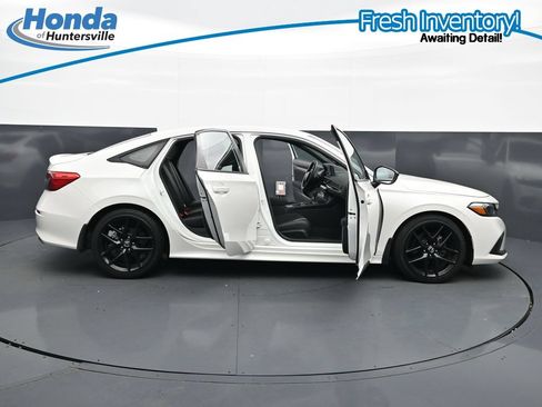Used 2023 Honda Civic Sport image 41