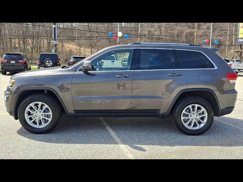 Certified 2021 Jeep Grand Cherokee Laredo image 5