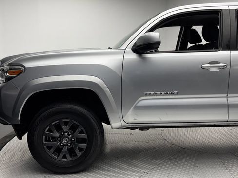 Used 2023 Toyota Tacoma SR5 AWD/4WD image 6