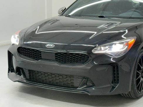 Used 2018 Kia Stinger GT2 AWD/4WD image 39