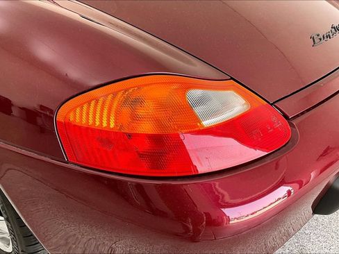 Used 2000 Porsche Boxster RWD image 33
