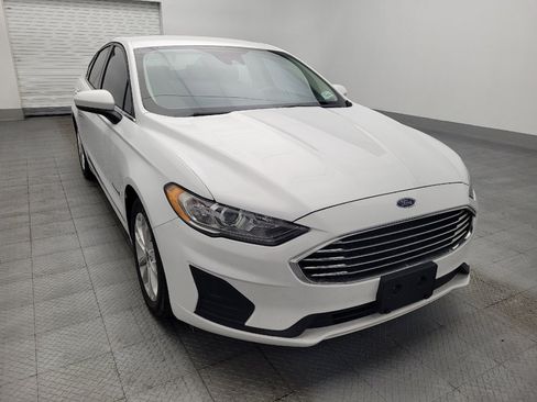 Used 2019 Ford Fusion SE FWD image 14