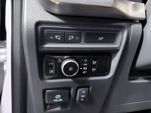 Used 2023 Ford F150 Lariat w/ Equipment Group 502A High AWD/4WD image 31