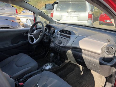 Used 2012 Honda Fit image 5