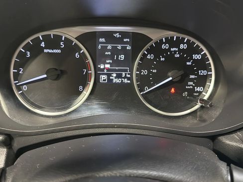 Used 2023 Nissan Versa S image 14