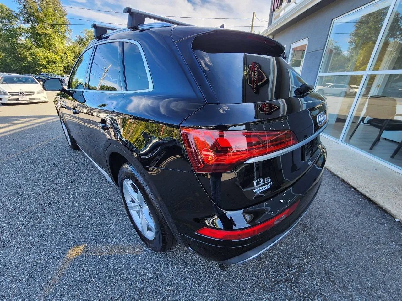 Used 2021 Audi Q5 2.0T Premium AWD/4WD image 7