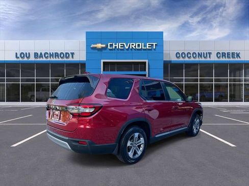 Used 2024 Honda Pilot EX-L image 8