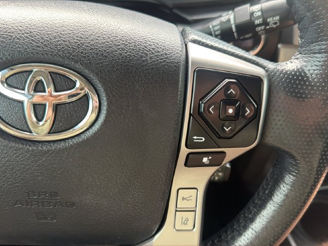 Used 2023 Toyota 4Runner Limited AWD/4WD image 20