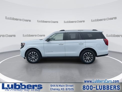 Used 2025 Ford Expedition Platinum AWD/4WD image 5