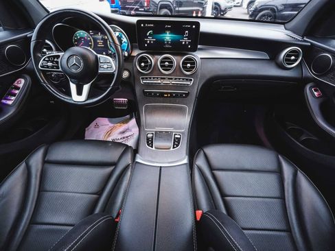 Used 2022 Mercedes-Benz GLC 300 GLC 300 image 34