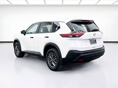 Used 2021 Nissan Rogue S image 6