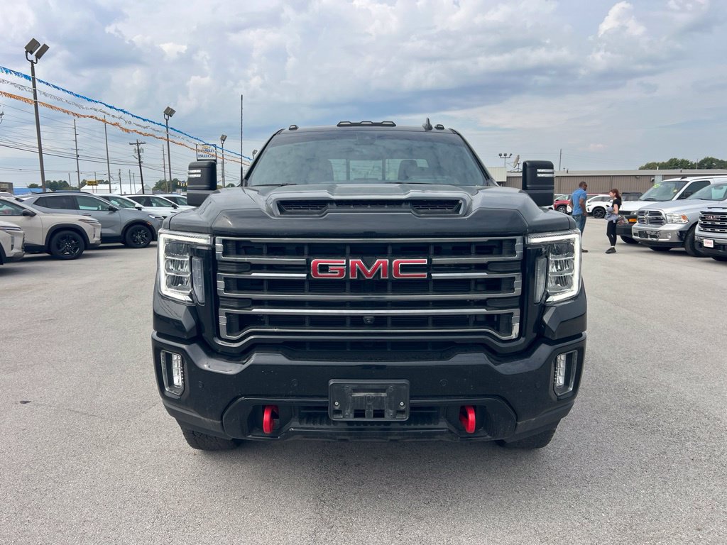 Used 2023 GMC Sierra 2500 AT4 w/ AT4 Premium Plus Package AWD/4WD image 3