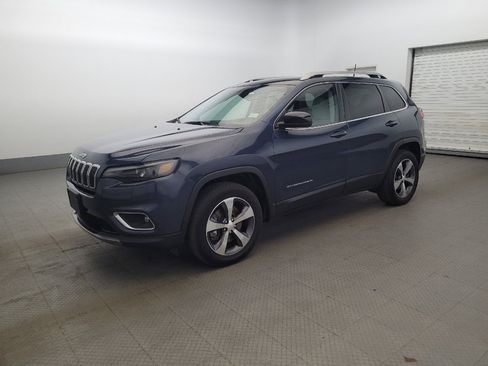 Used 2020 Jeep Cherokee Limited AWD/4WD image 2