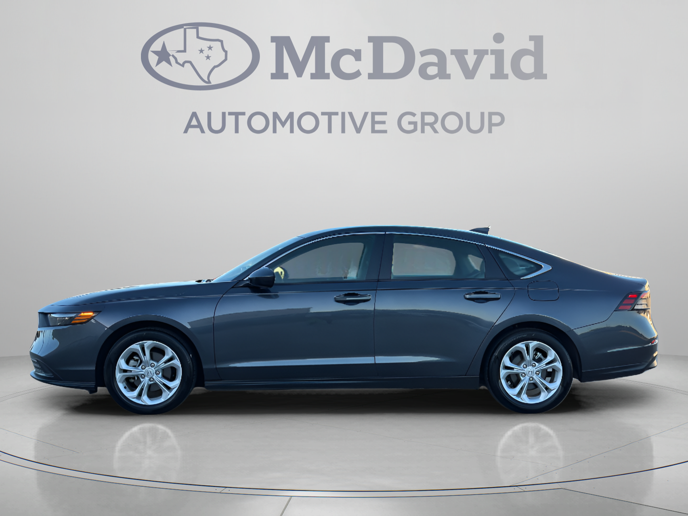 Used 2024 Honda Accord LX image 2