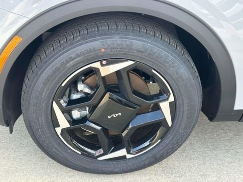 New 2026 Kia Sportage EX w/ EX Panorama Roof Package FWD image 5
