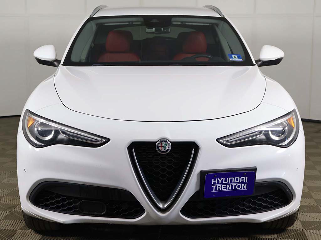 Used 2020 Alfa Romeo Stelvio Ti AWD/4WD image 8