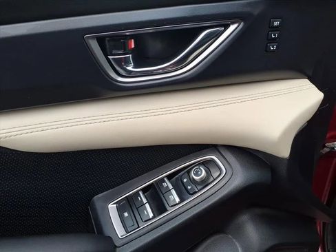 Used 2021 Subaru Ascent Limited image 25