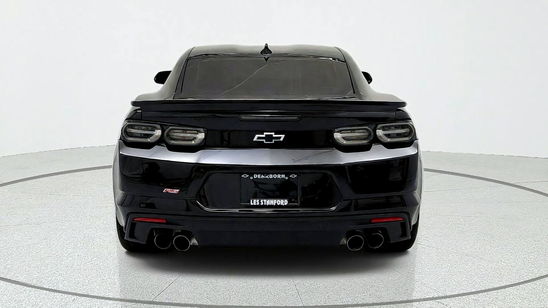 Used 2022 Chevrolet Camaro LT RWD image 4