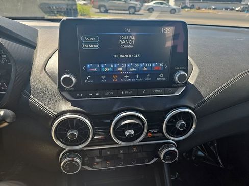 Used 2022 Nissan Sentra SV image 19