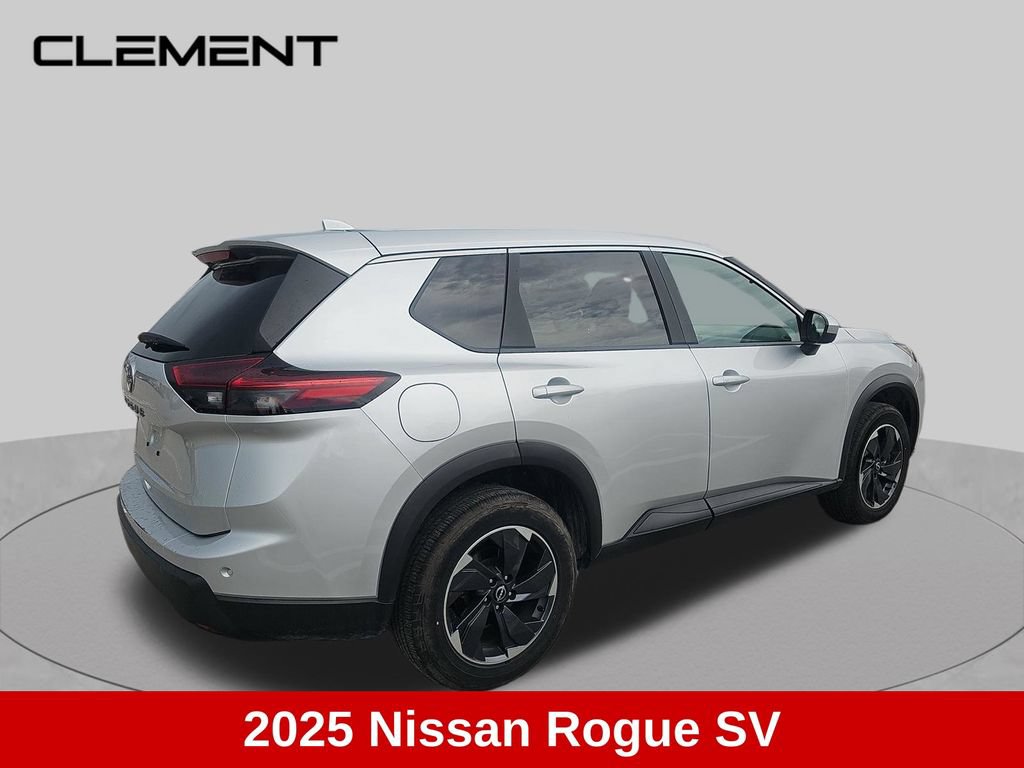 Used 2025 Nissan Rogue SV FWD image 6
