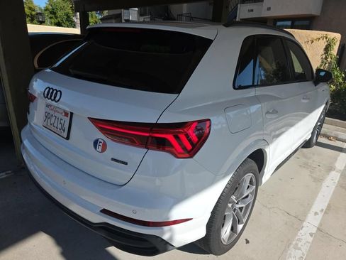 Used 2023 Audi Q3 2.0T Premium w/ Black Optic Sport Package AWD/4WD image 5