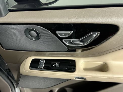 Used 2024 Lincoln Aviator Reserve w/ Elements Package Plus RWD image 29