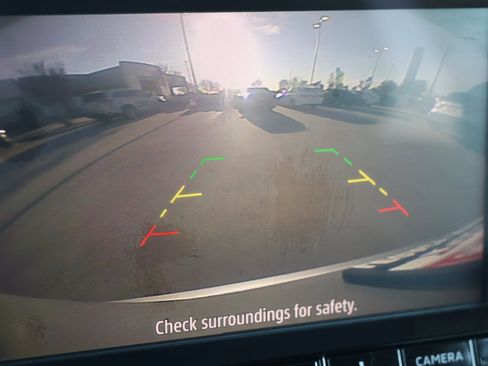 Used 2022 Mitsubishi Outlander ES image 20