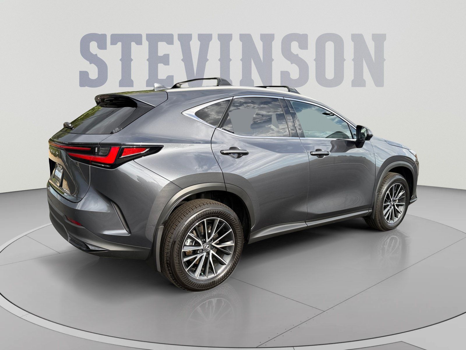 Used 2025 Lexus NX 350h AWD w/ Accessory Package (2T) image 5