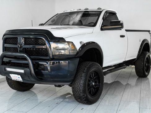 Used 2017 RAM 3500 Tradesman w/ Power & Remote Entry Group AWD/4WD image 4