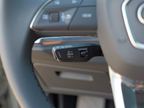 New 2025 Audi Q3 2.0T Premium image 21