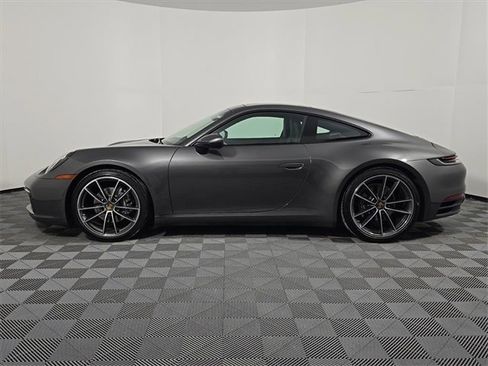 Certified 2021 Porsche 911 Carrera image 2