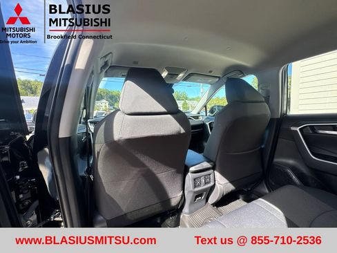 Used 2024 Toyota RAV4 XLE w/ Weather Package AWD/4WD image 32