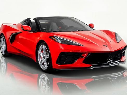 Used 2020 Chevrolet Corvette Stingray Convertible w/ 1LT image 5