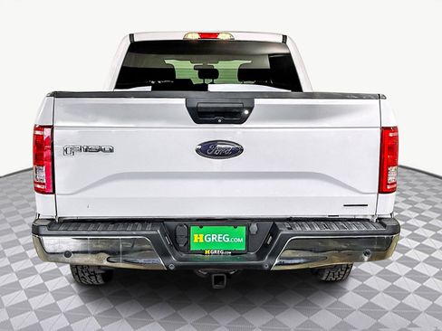 Used 2016 Ford F150 XLT w/ Trailer Tow Package image 8