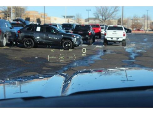New 2025 GMC Sierra 3500 Denali Ultimate AWD/4WD image 9