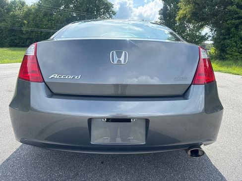 Used 2010 Honda Accord EX image 4