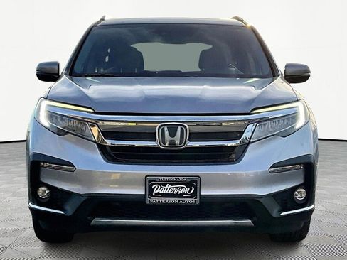 Used 2019 Honda Pilot Touring image 3