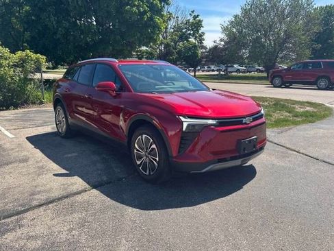 Used 2024 Chevrolet Blazer EV LT AWD/4WD image 13