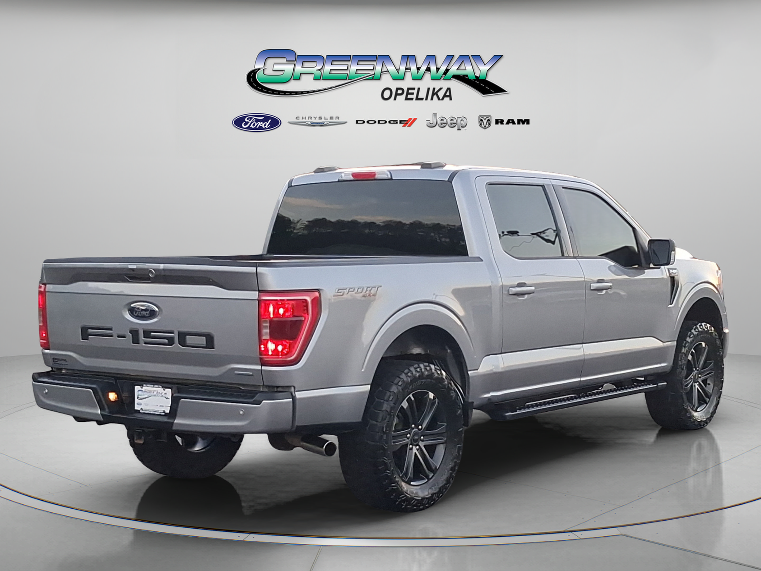 Used 2022 Ford F150 XLT w/ Equipment Group 302A High AWD/4WD image 7