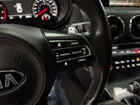 Used 2019 Kia Stinger GT1 image 30