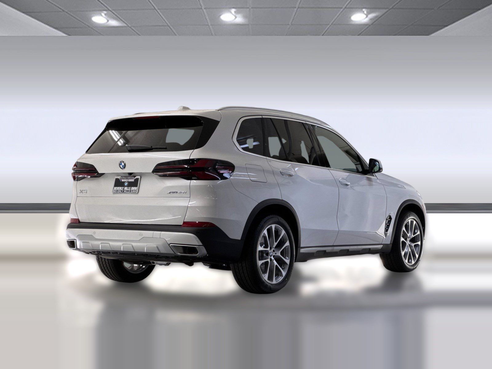 Used 2026 BMW X5 xDrive40i w/ Premium Package AWD/4WD image 9