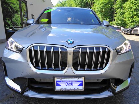 Used 2024 BMW X1 xDrive28i AWD/4WD image 2
