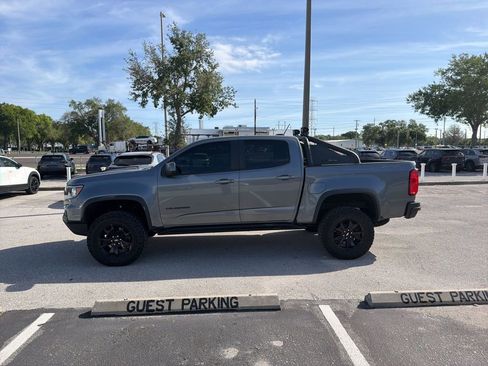 Used 2022 Chevrolet Colorado ZR2 w/ ZR2 Dusk Special Edition image 8