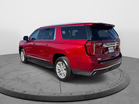 Certified 2023 GMC Yukon XL SLT w/ SLT Premium Package image 6