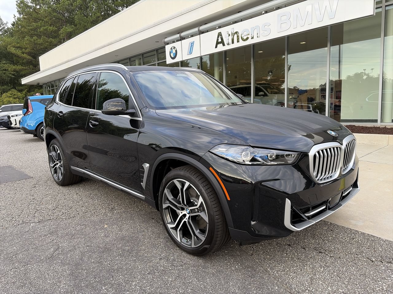 Used 2026 BMW X5 xDrive40i AWD/4WD image 2