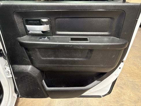 Used 2019 RAM 5500 4x4 Crew Cab image 24