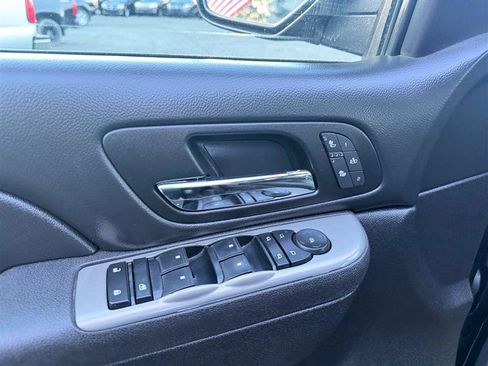 Used 2013 Chevrolet Silverado 1500 LTZ image 13