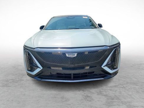 Used 2024 Cadillac Lyriq Sport AWD/4WD image 2