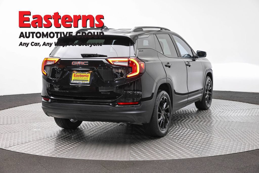 Used 2023 GMC Terrain SLE w/ Driver Convenience Package AWD/4WD image 7